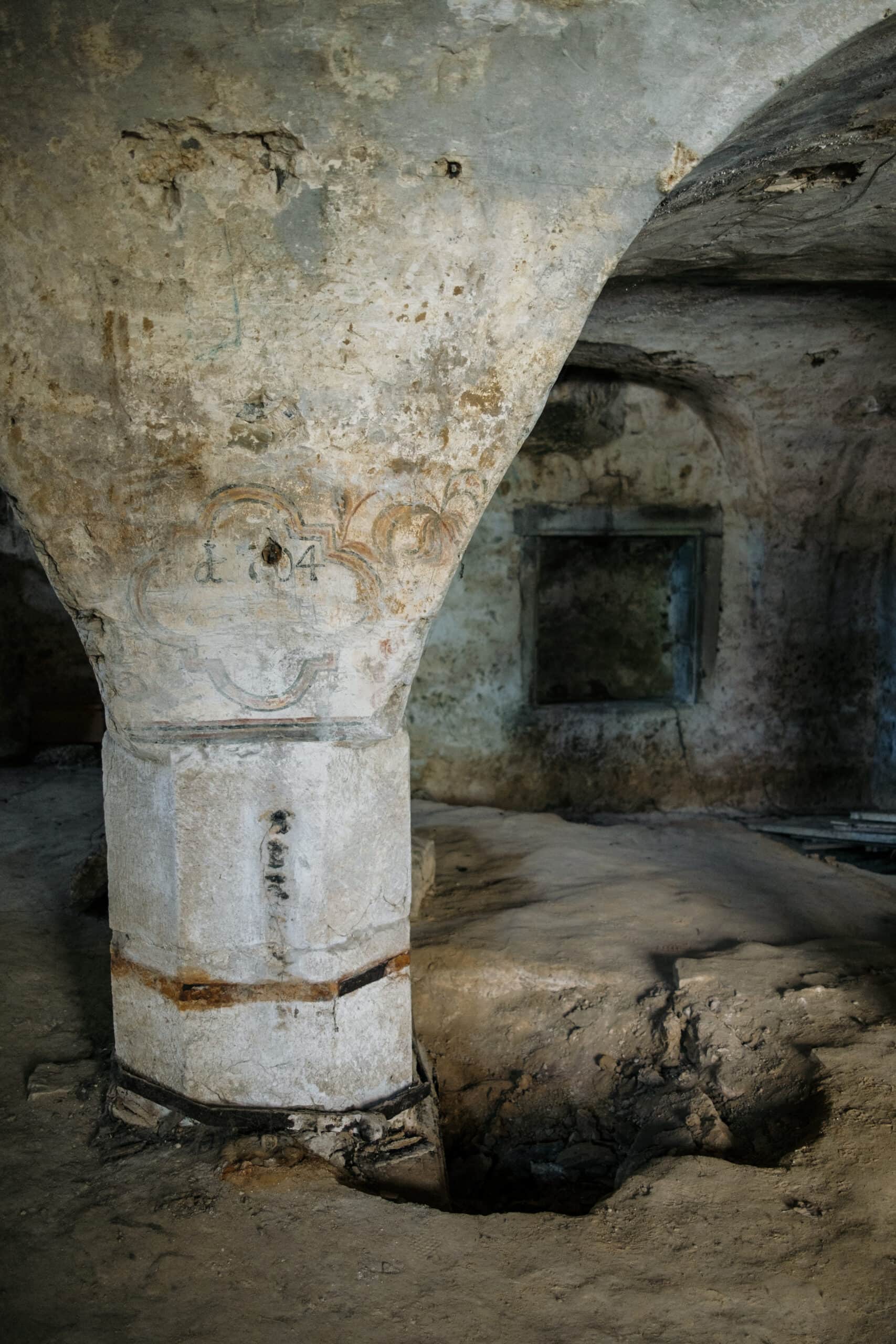 The interior of the cellar.