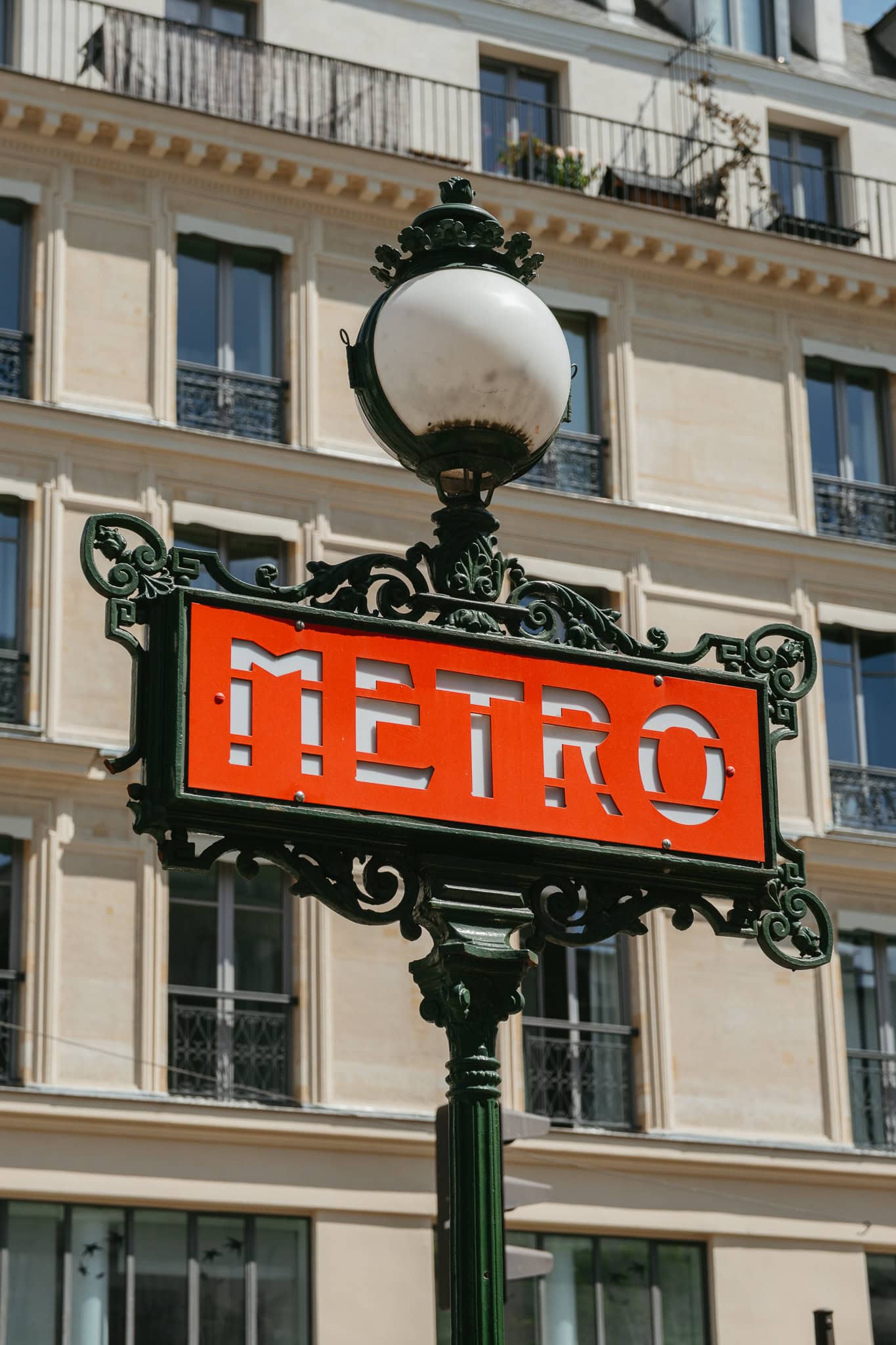 A red sign stating "Metro."